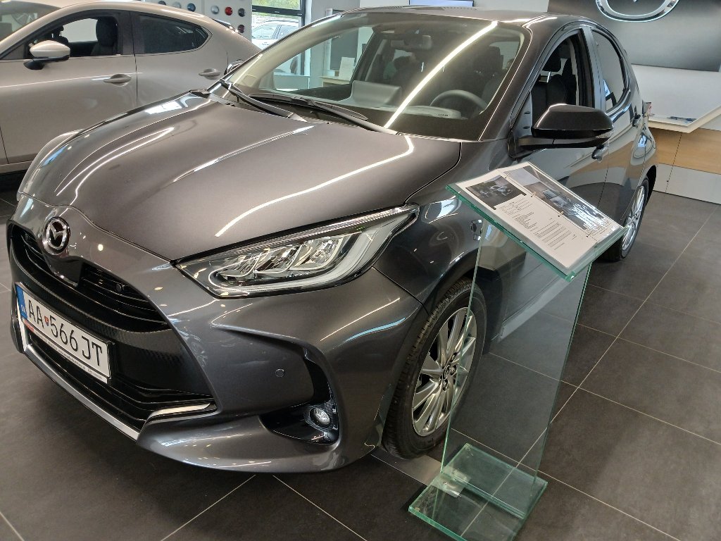 Mazda 2 Hybrid