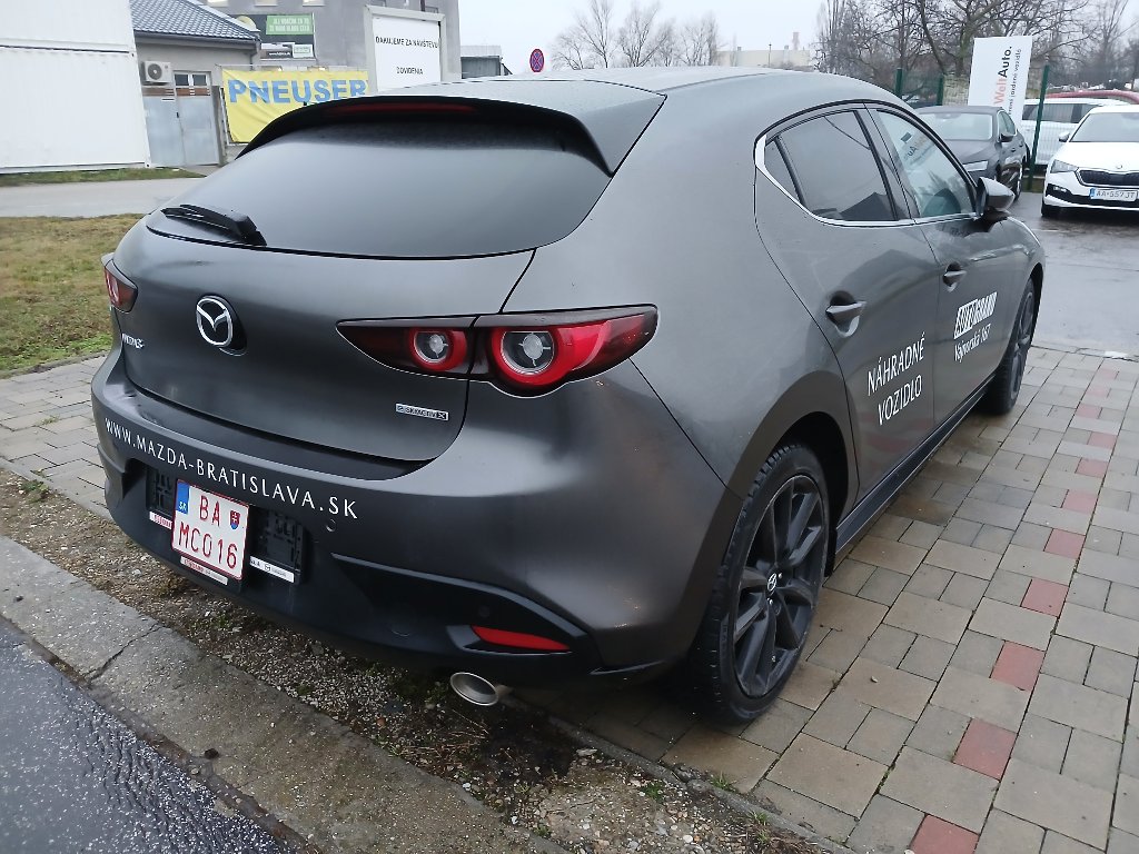 Mazda 3