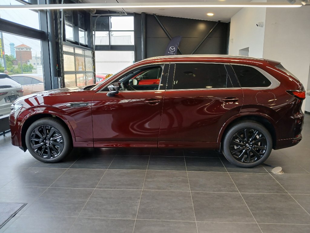 Mazda CX-80